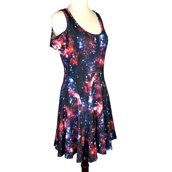 Hot Topic space dress cold shoulder fit and flare skater printed poly spandex S - Picture 9 of 9